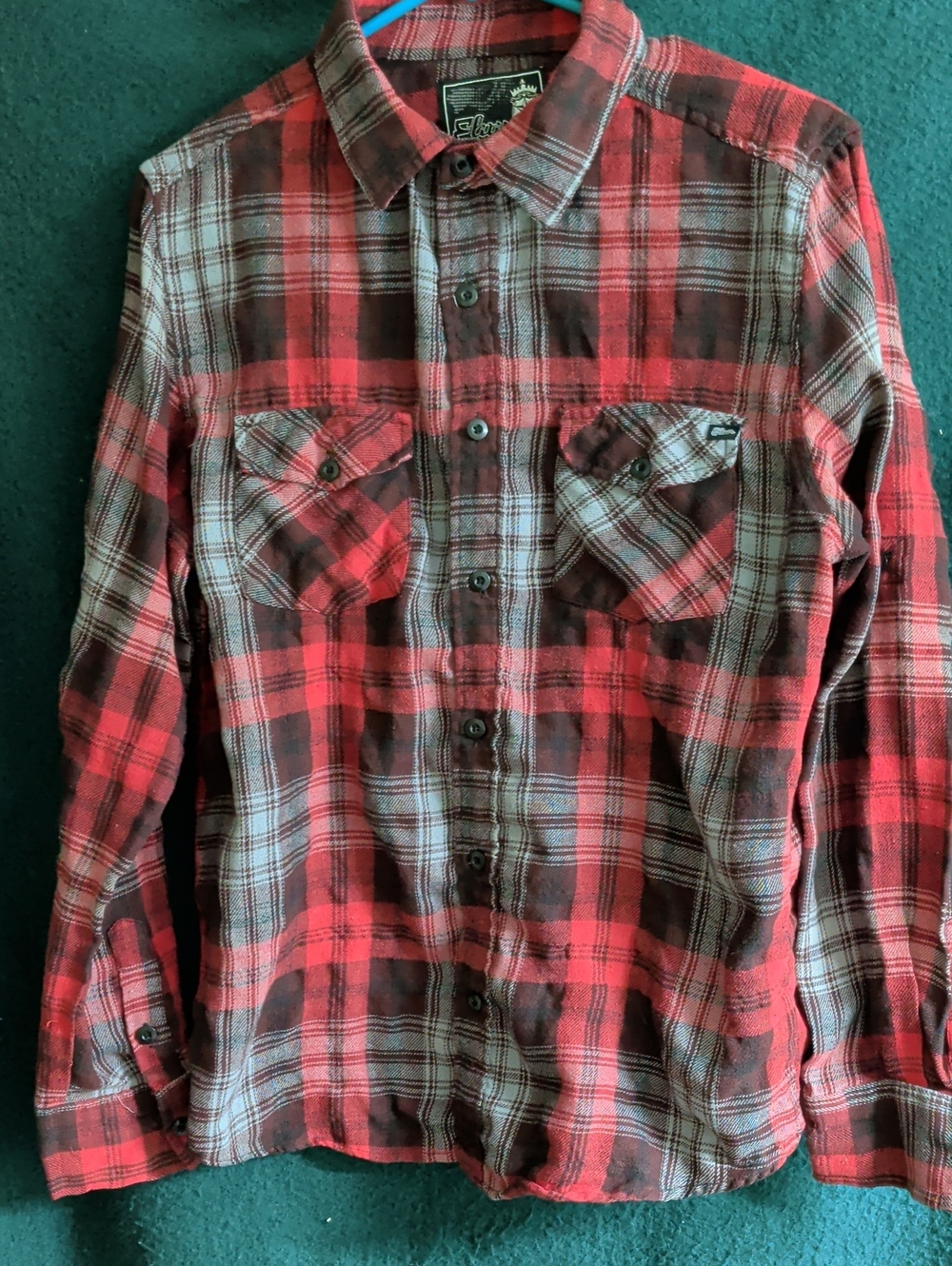 Casual Red Plaid Button-Down Shirt with Chest Pockets